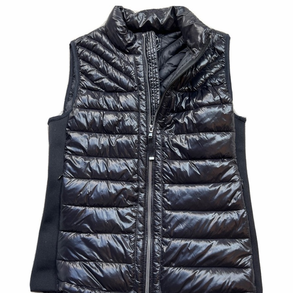 NWOT XL GAP black Puffer Vest